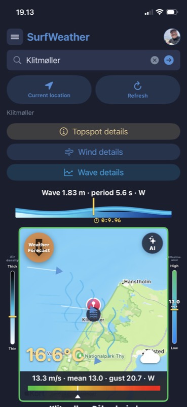 SurfWeather main screen showing wave height, wind speed and a wind map for Klitmøller